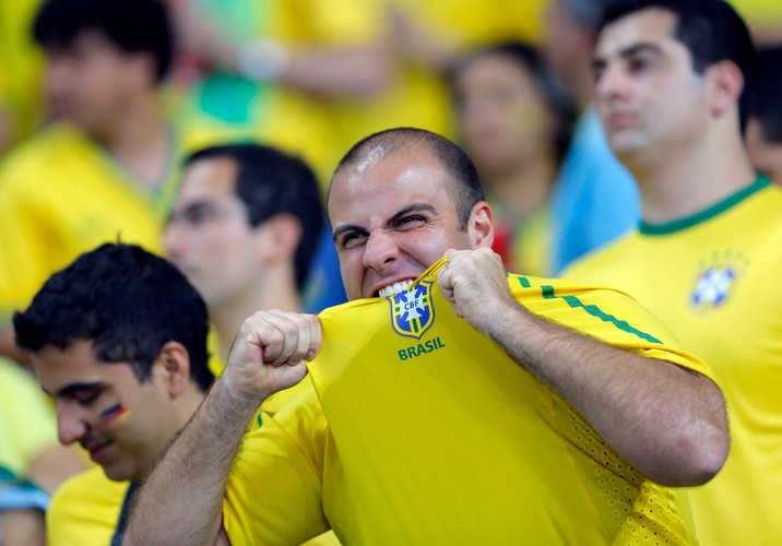 Żałoba i czarna rozpacz w Brazylii. Euforia Niemców