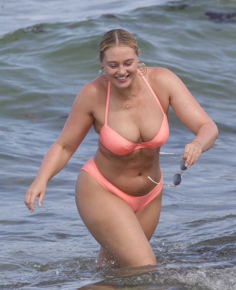 Iskra Lawrence w bikini