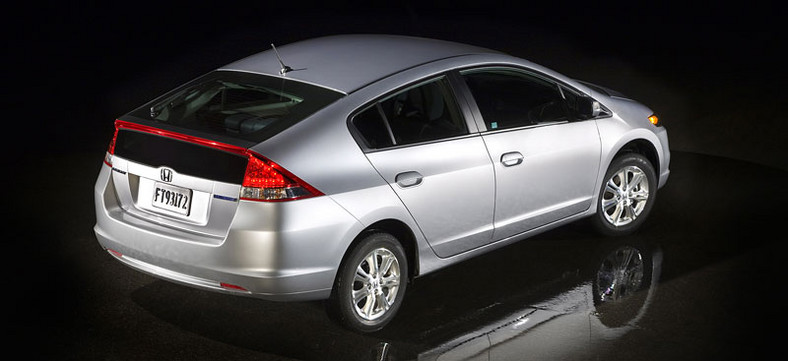 Honda Insight: ekologiczna i ekonomiczna hybryda