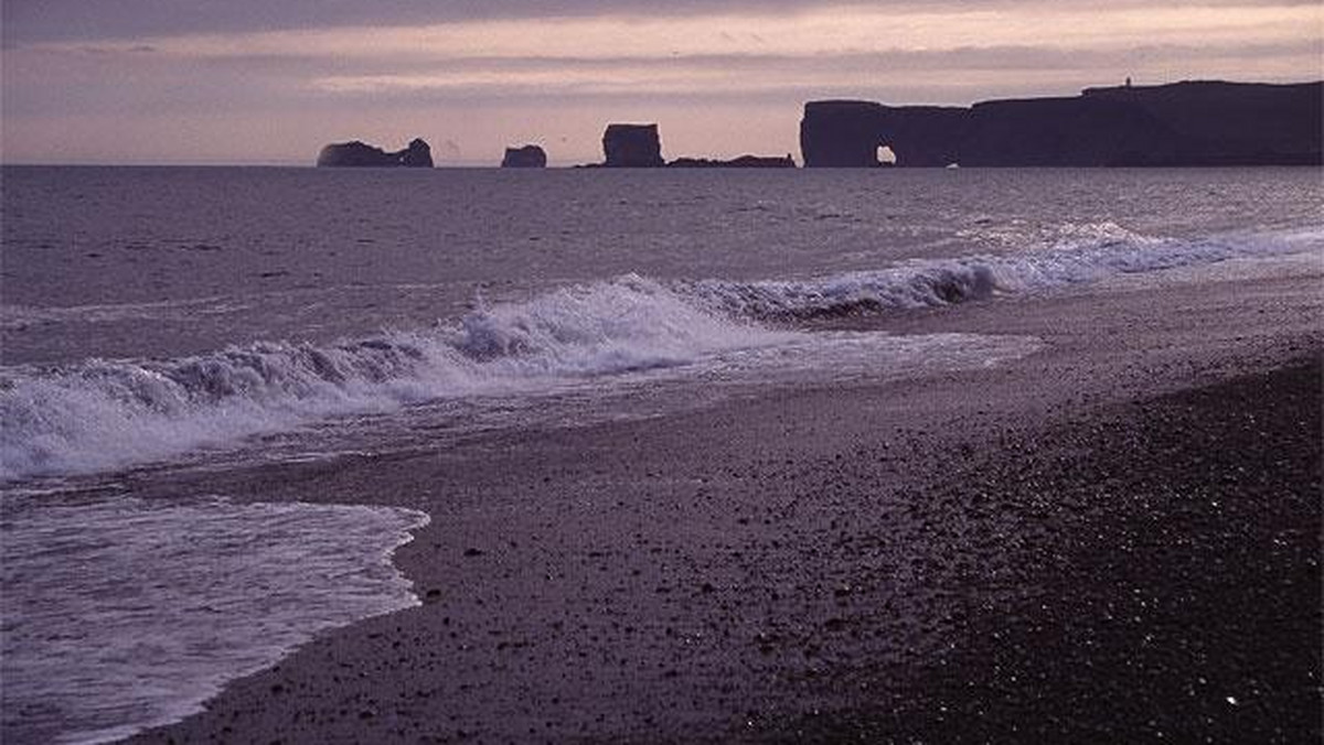Galeria Islandia - surowa kraina ognia i lodu, obrazek 1