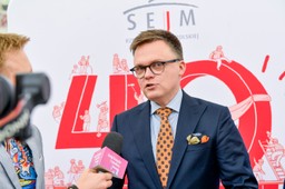 Hołownia po spotkaniu z Zełenskim: Jest „zielone światło” dla procesu ekshumacji