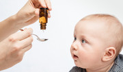 Witaminy dla dzieci - jak suplementować? Rodzaje i sposoby dawkowania witamin
