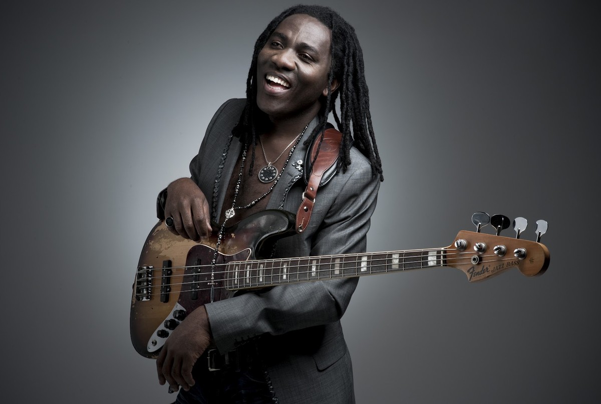Dwa koncerty The Richard Bona Group w Polsce. 22.02 w Centrum Sztuki Impart we Wrocławiu, a dwa dni później w Toruniu, w CKK Jordanki.