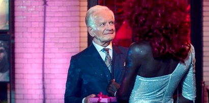 Andrzej Seweryn jak drag queen w serialu "Królowa". Udało się, ale... [RECENZJA SERIALU, UWAGA SPOILERY]