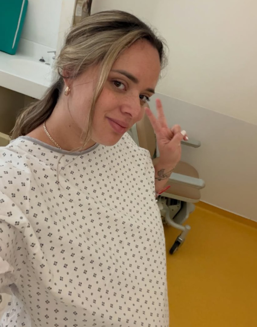 Anđela podelila fotografije iz porodilišta
