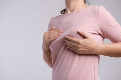 Milyen orvoshoz menjek, ha fájdalmas, mogyoró nagyságú csomót tapintottam ki a mellemben? Vakcinainfó - Az orvos válaszol