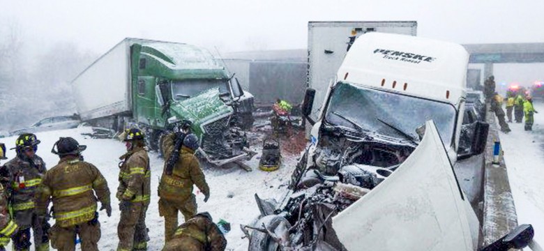 Zabójcza burza śnieżna w USA. Jest wiele ofiar