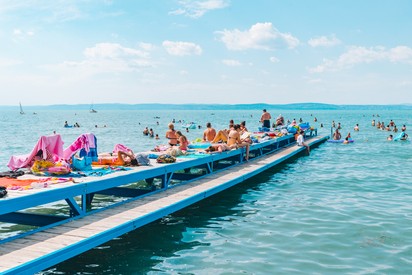 Müller Cecília bejelentést tett a Balatonnál, sokakat érinthet