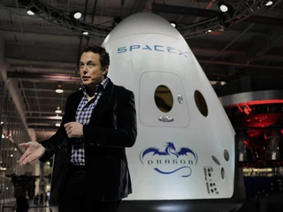 SpaceX Dragon 2 space craft unveiled