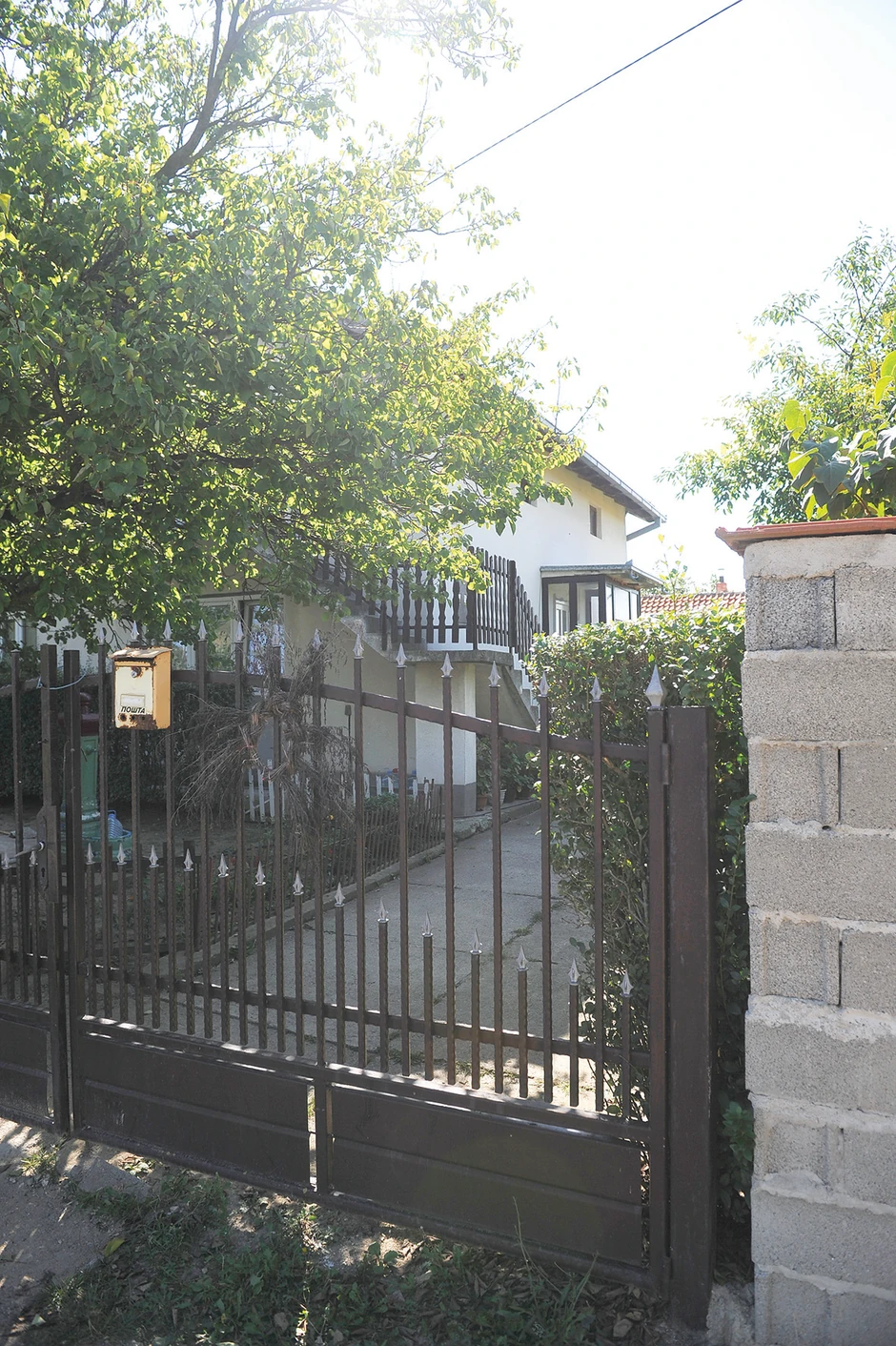 Komšije su digle
zid da se odvoje
od Miletića