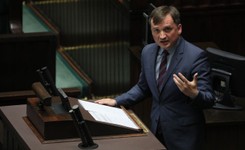 Kazał wysadzić auto z Ziobrą? Nowe fakty w sprawie 'króla dopalaczy'