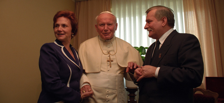 Lech Wałęsa wspomina rozmowę z Janem Pawłem II. "Nie udał mi się żart"
