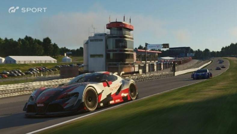 Gran Turismo Sport - zobaczcie pełen wyścig na kultowym torze Nurburgring