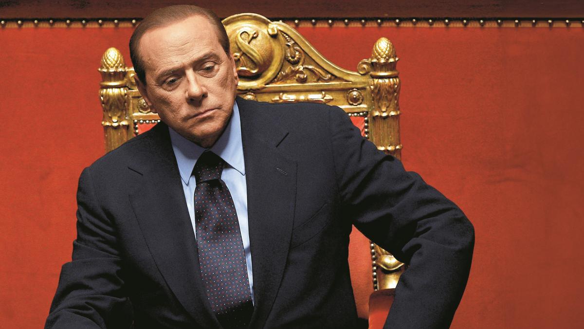 Premier Silvio Berlusconi podczas debaty w Senacie, Rzym, czerwiec 2011 r.
