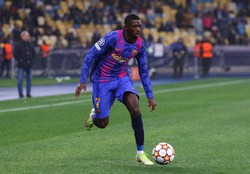 Barcelona rozstaje się z Dembele. "Brakuje mu zaangażowania"