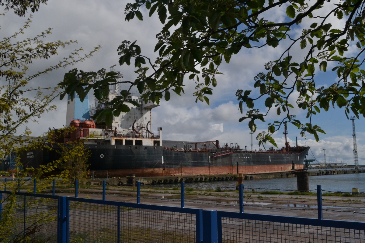 Rosyjski tankowiec Khatanga