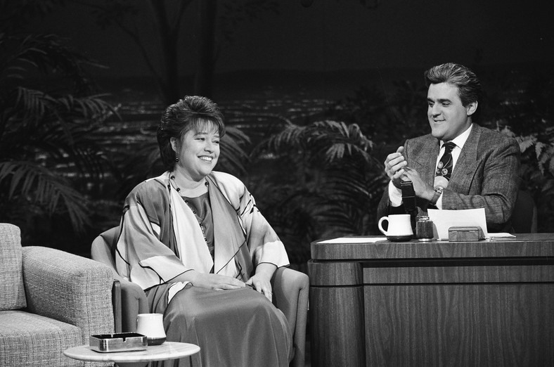 Kathy Bates w programie "The Tonight Show" w 1991 r.