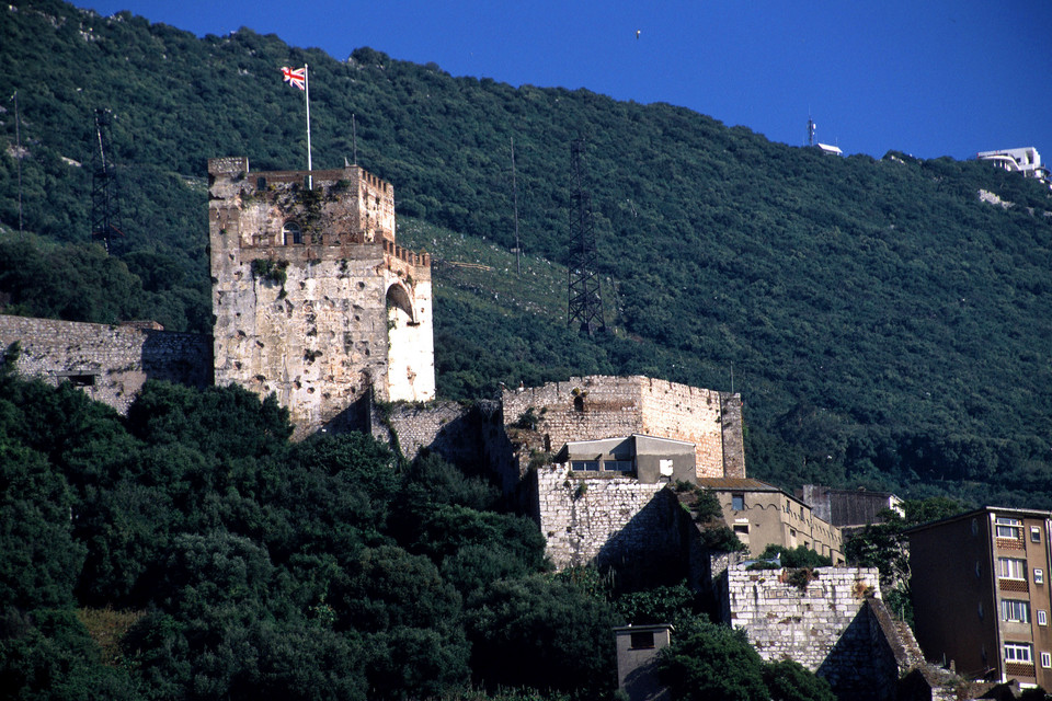 Gibraltar, Zamek Maurów i  Tower of Homage