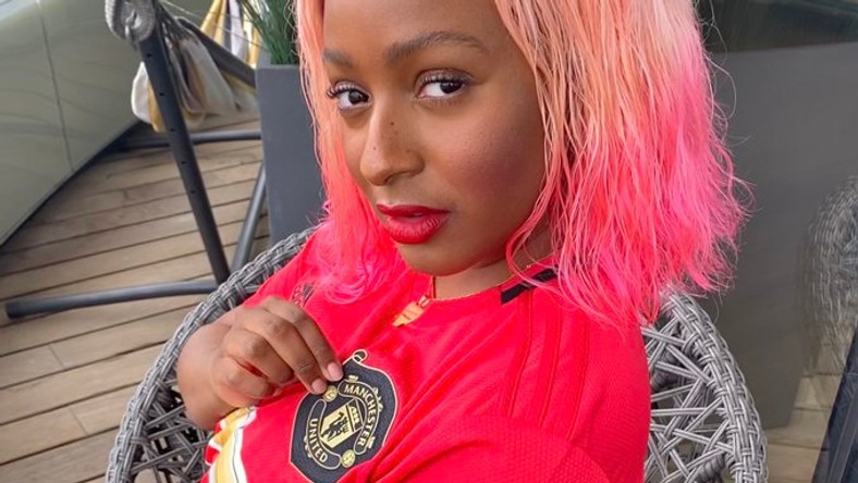 DJ Cuppy is now a Manchester United fan  (Twitter/DJ Cuppy)