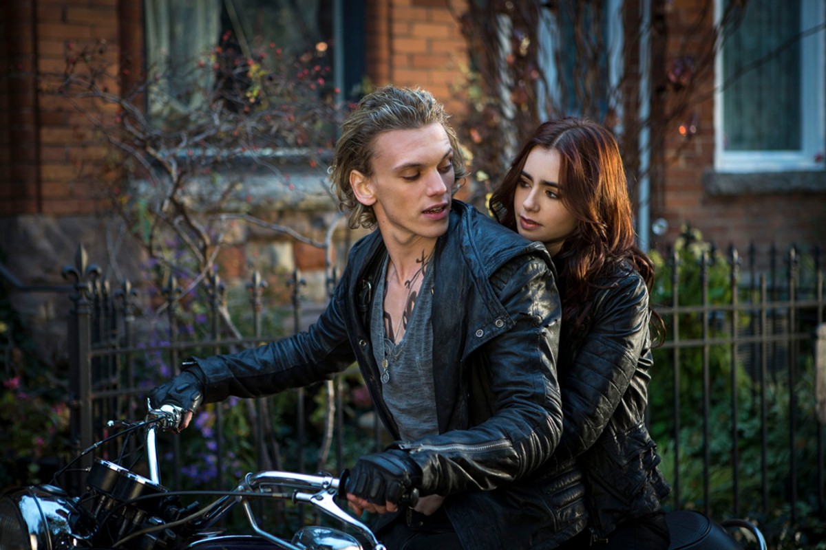 "Dary Anioła: Miasto kości" – Lily Collins ocali świat