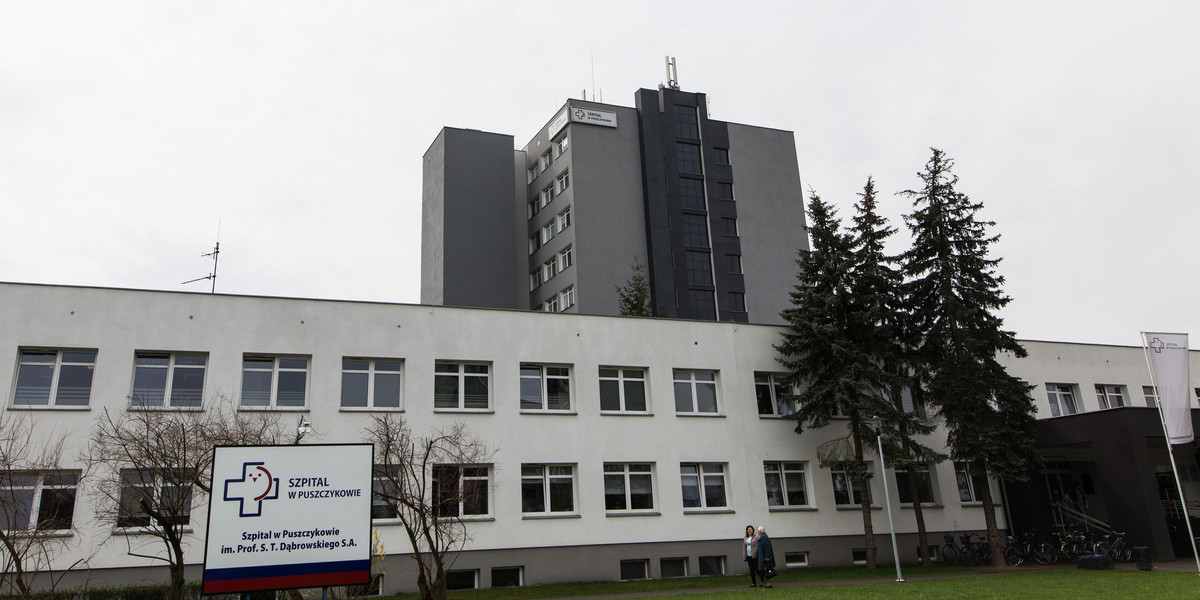 Pielęgniarka z Wielkopolski opiekowała się zmarłą 57-latką. Ma koronawirusa