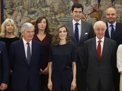 Królowa w takiej stylizacji?! Letizia przesadziła z modową swobodą? FOTO