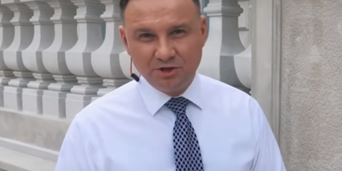 Andrzej Duda wyrapował 3,5 mln wejść w ciągu jednego dnia. Pieniądze z akcji to ułamek finansów publicznego systemu zdrowia. W tych ułamek stanowią też same wpłąty z budżetu, bo większość finansują opłacający ZUS.