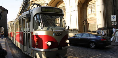 Będzie segregacja ludzi w tramwajach