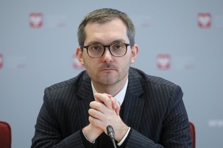 Nowy wiceminister w resorcie rozwoju, pracy i technologii. Marek Niedużak odebrał w środę akt powołania