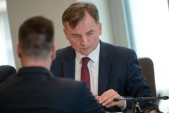 Ustawa o SN po drugim czytaniu. Ziobro: Może to nie jest ostatnie słowo...