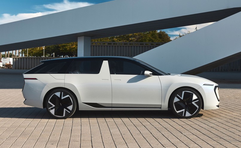 Nowa Skoda Octavia kryje się w nadwoziu kombi o nazwie Vision O