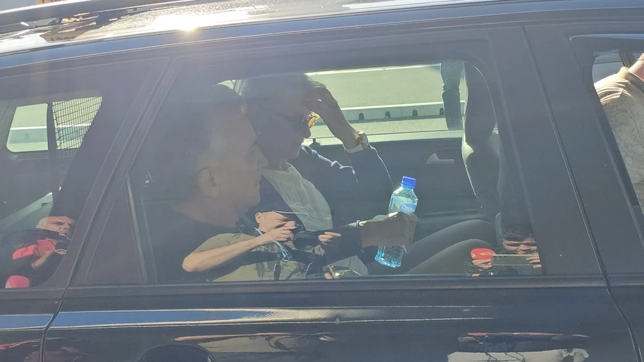 Srđan i Dijana Đoković na aerodromu