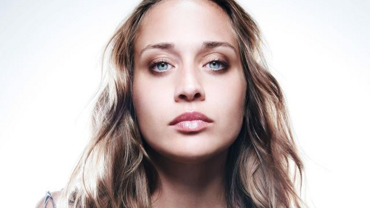 Fiona Apple udostępniła w sieci pierwszy singiel z nowego albumu.