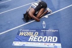Faith Kipyegon poprawiła rekord świata w biegu na 5000 m