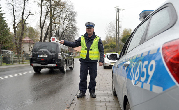 Akcja "Znicz 2017". Policja i Żandarmeria Wojskowa zajrzą do twojego samochodu