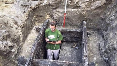 Félezer éves kutat találtak