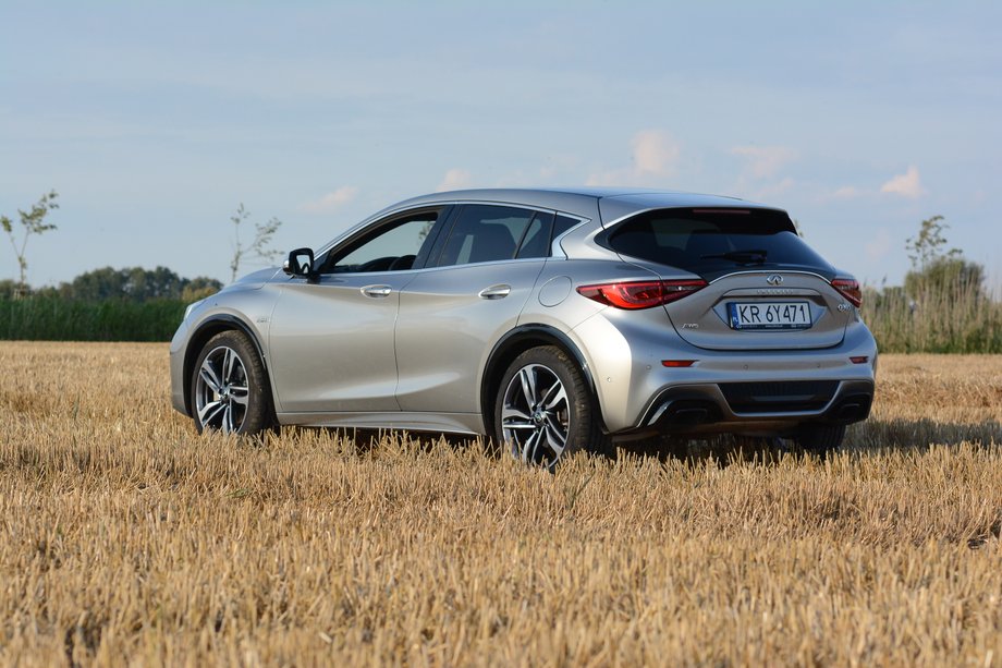 Infiniti Q30 2.0t - elegant w przebraniu