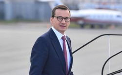 Im bardziej Morawiecki jest premierem, tym bardziej nic w nim nie ma [OPINIA]