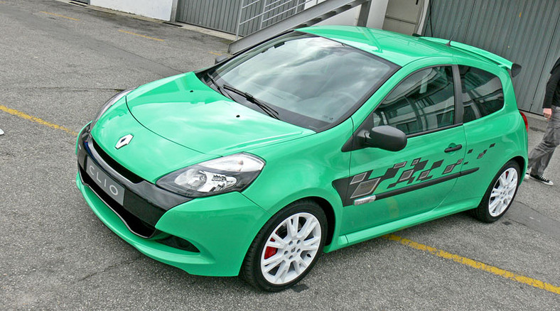 Clio Renault Sport – pierwsze wrażenia z toru