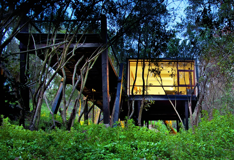Casa Quebrada w chilijskiej dżungli.