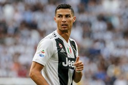 Cristiano Ronaldo przechodzi kwarantannę w luksusowej posiadłości na Maderze