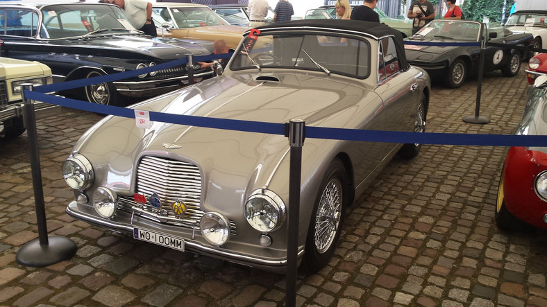 Aston Martin DB 4. Uczestnik Mille Miglia 2016