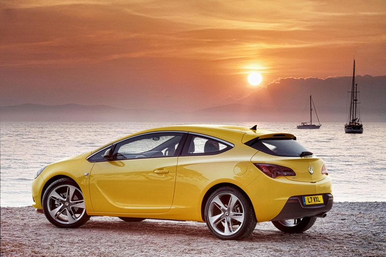 Opel Astra GTC