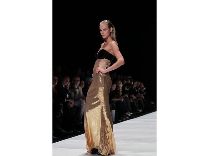 Suknie wieczorowe od Ewy Minge z kolekcji jesień-zima 2012/2013