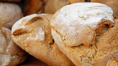 Valósággá vált a rémálom: 1000 forint egy kiló kenyér