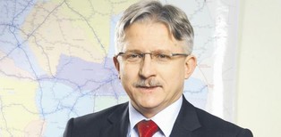 Trakcja Romana Przybyła połączy Warszawę z Helsinkami - budując linię kolejową Rail Baltica