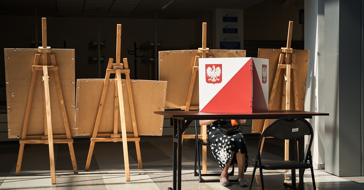 Wybory prezydenckie 2025. Zmiana w sondażowych trendach. Nawrocki nie będzie zadowolony
