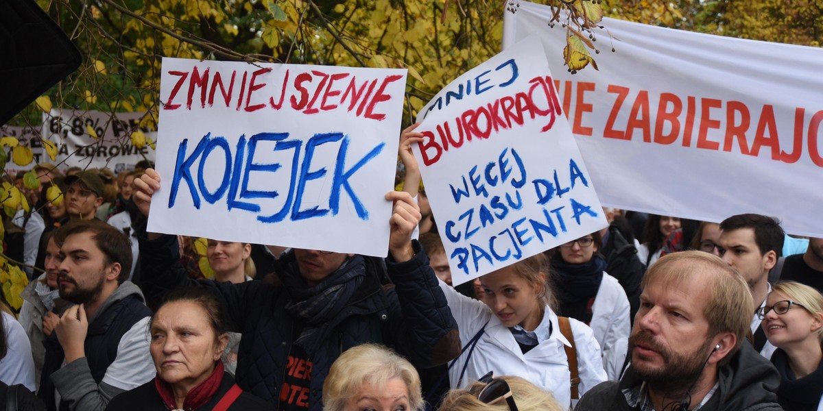 Protesty lekarzy rezydentów w całej Polsce