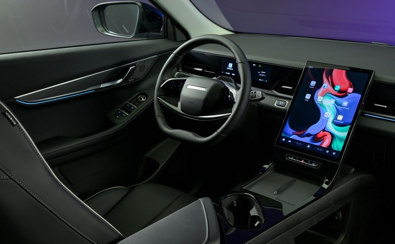 Hybrydowy JAECOO 5 w Polsce zadebiutuje na początku 2026 roku