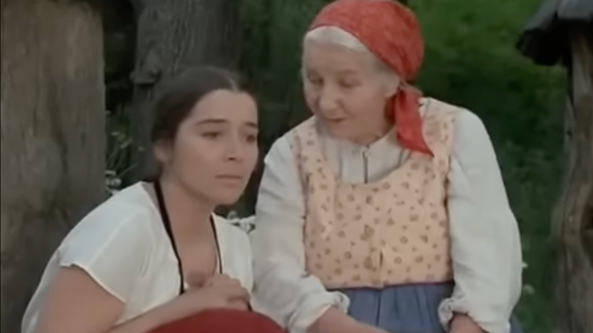 Česká herečka Libuše Geprtová vo filme Babička.